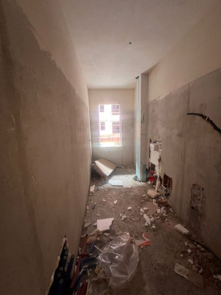 Tirane, shitet apartament Kati 1, 105 m² 110.229 € (BRIDGE SIDE REZIDENCE)