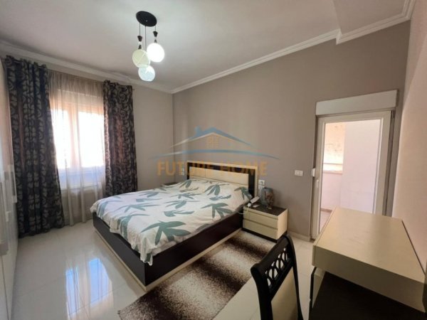 Tirane, jepet me qera apartament 2+1+Ballkon Kati 6, 111 m² 750 € (Bulevardi Gjergj Fishta)