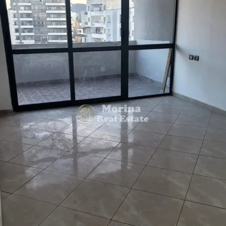 Tirane, jepet me qera apartament 2+1 Kati 2, 95 m² 350 € (Astir)