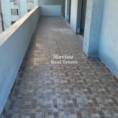 Tirane, jepet me qera apartament 2+1 Kati 2, 95 m² 350 € (Astir)