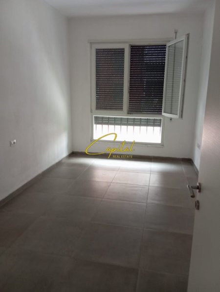 Tirane, jepet me qera apartament 2+1 Kati 4, 105 m² 500 € (5 MAJI)