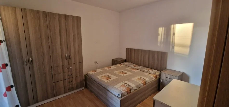 Tirane, jepet me qera apartament 1+1 Kati 7, 70 m² 450 € (ASTIR)