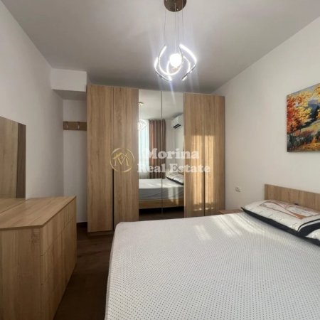 Tirane, jepet me qera garsonier Kati 8, 35 m² 500 € (Rruga e Kosovareve)