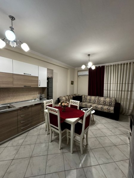 Tirane, jepet me qera apartament 1+1+Ballkon Kati 3, 58 m² 40,000Leke (Yzberisht /Rr.Thoma Koxhaj)