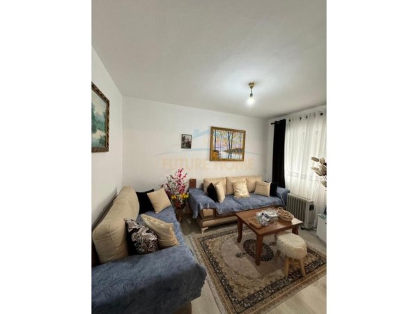 Tirane, shitet apartament 1+1 Kati 1, 67 m² 130.000 € (Pazari i Ri , Tiranë)