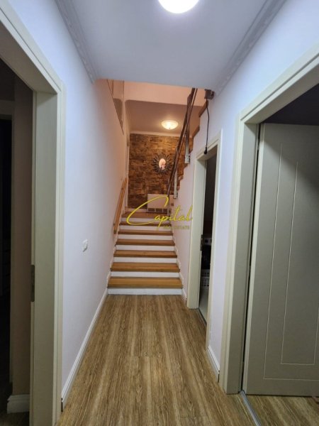 Tirane, jepet me qera Vile 3+1 Kati 3, 250 m² 2.000 € (LONG HILL RESIDENCE)