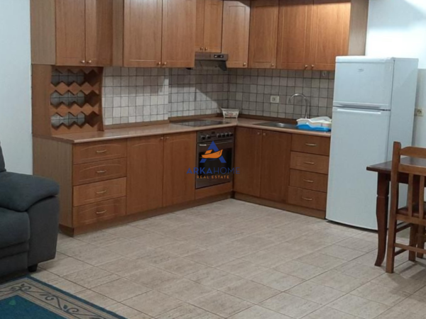 Tirane, jepet me qera apartament 1+1 Kati 3, 70 m² 600 € 