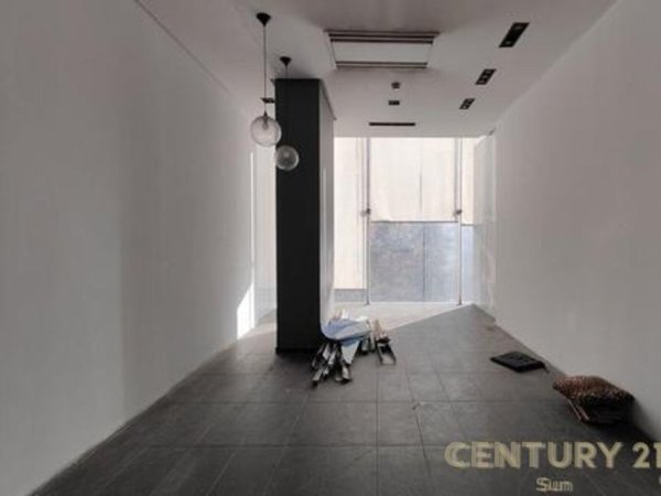 Tirane, shes ambjent biznesi Kati 1, 30 m² 135.000 € (VESA CENTER)