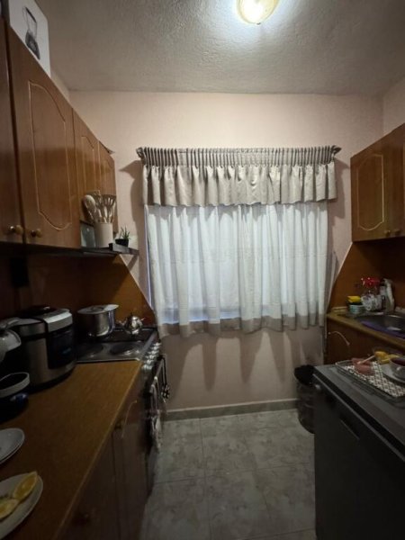 Apartament 2+1 me qira  (MEDRESEJA) 450 €