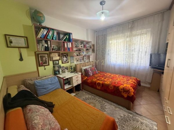 Tirane, shes apartament 2+1+Aneks+Ballkon Kati 3, 103 m² 298.000 € 