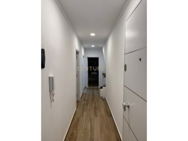 Tirane, shes Vile 3 Katshe Kati 3, 400 m² 769.000 € 