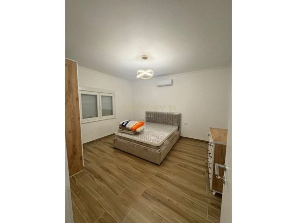 Tirane, shes Vile 3 Katshe Kati 3, 400 m² 769.000 € 