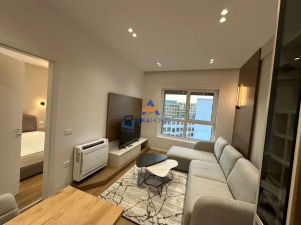 Tirane, jepet me qera apartament 1+1+Ballkon Kati 8, 45 m² 519 € 