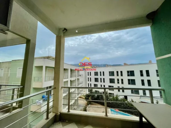 Radhime - Orikum, jepet me qera apartament 1+1+Ballkon Kati 3, 70 m² 330 € (Orikum)