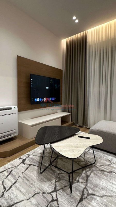 Tirane, jepet me qera apartament 1+1+Ballkon Kati 8, 50 m² 500 € 