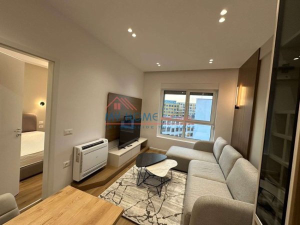 Tirane, jepet me qera apartament 1+1+Ballkon Kati 8, 50 m² 500 € 