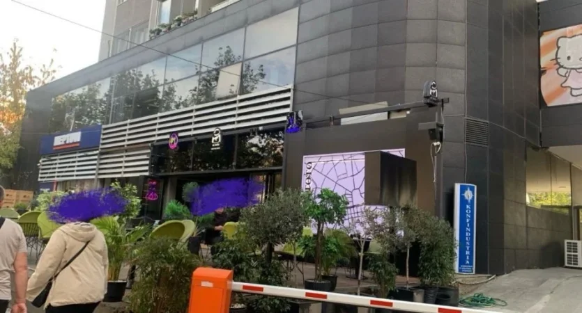 Tirane, jap me qera ambjent biznesi Kati 1, 150 m² 1.000 € (rruga kongresi i manastirit)