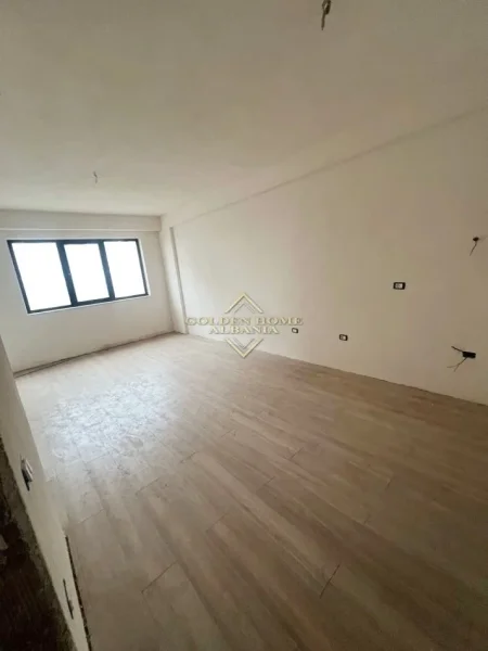 Tirane, shitet apartament 1+1 , 69 m² 107.068 € (Astir)