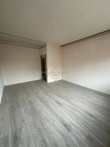 Tirane, shes apartament+verande | Penthouse 2+1 , 1.600 m² 198.687 € 