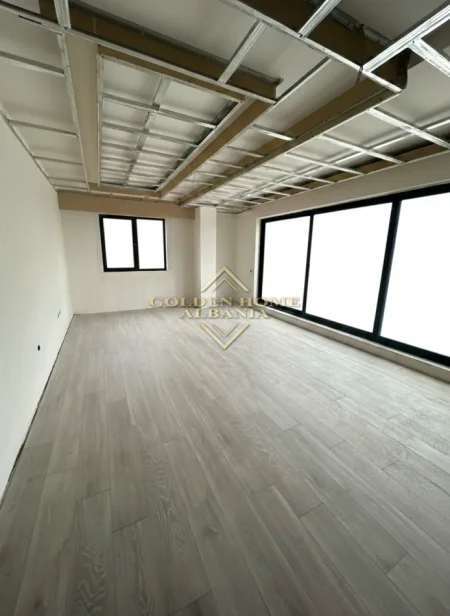 Tirane, shes apartament+verande | Penthouse 2+1 , 1.600 m² 198.687 € 
