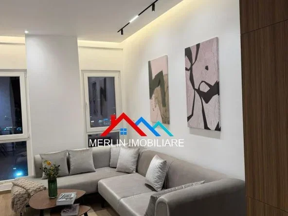 Tirane, Jepet me qera Apartament 1+1+Ballkon Kati 3, 70 m² per 800 € (RRUGA ASIM VOKSHI, TEK ZOGU I ZI)