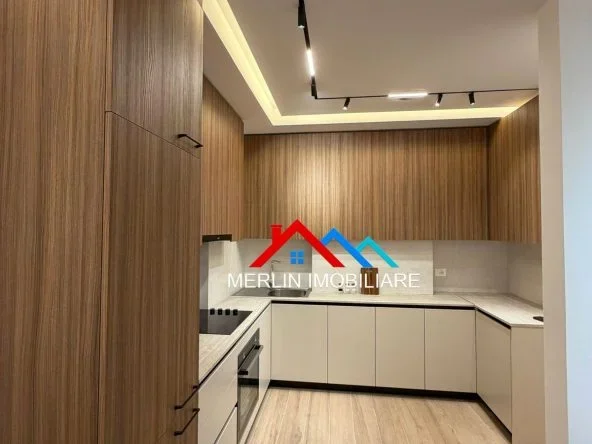 Tirane, Jepet me qera Apartament 1+1+Ballkon Kati 3, 70 m² per 800 € (RRUGA ASIM VOKSHI, TEK ZOGU I ZI)