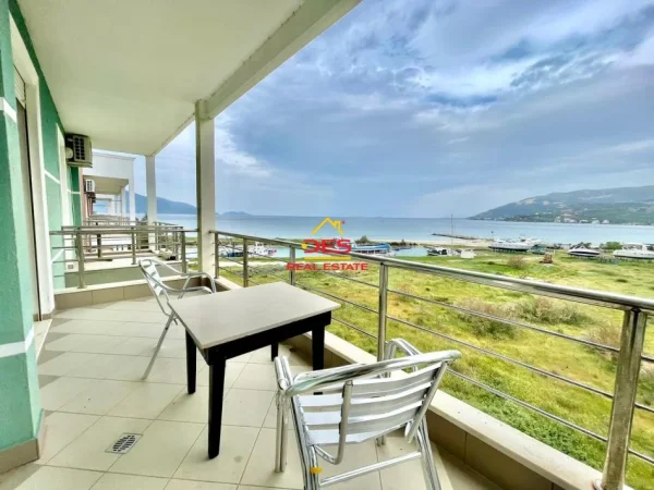 Radhime - Orikum, jepet me qera apartament 1+1+Ballkon Kati 3, 70 m² 330 € (Orikum)