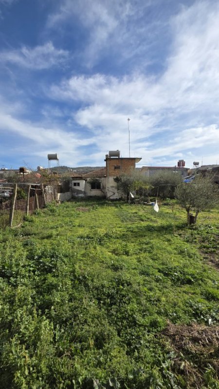 Lushnje, shitet truall , 780 m² 120.000 € 