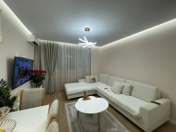 Tirane, shitet apartament 1+1+Ballkon Kati 1, 58 m² 110.000 € (Kompleksi Tom Doshi)