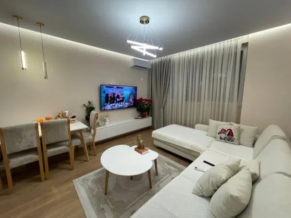 Tirane, shitet apartament 1+1+Ballkon Kati 1, 58 m² 110.000 € (Kompleksi Tom Doshi)