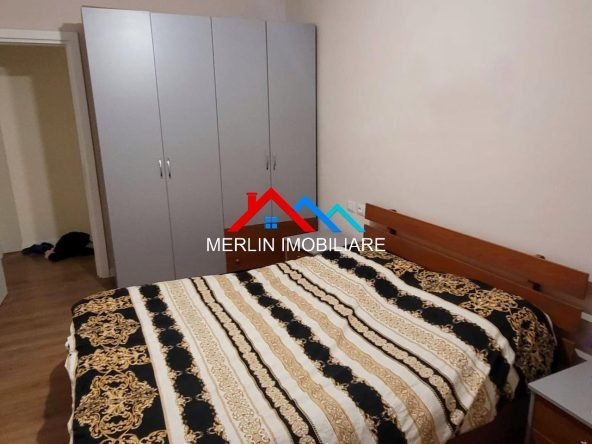 Tirane, jepet me qera apartament 2+1+Ballkon Kati 3, 90 m² 620 € (RRUGA BENJAMIN KRUTA,FUSHA E AVIACIONIT)