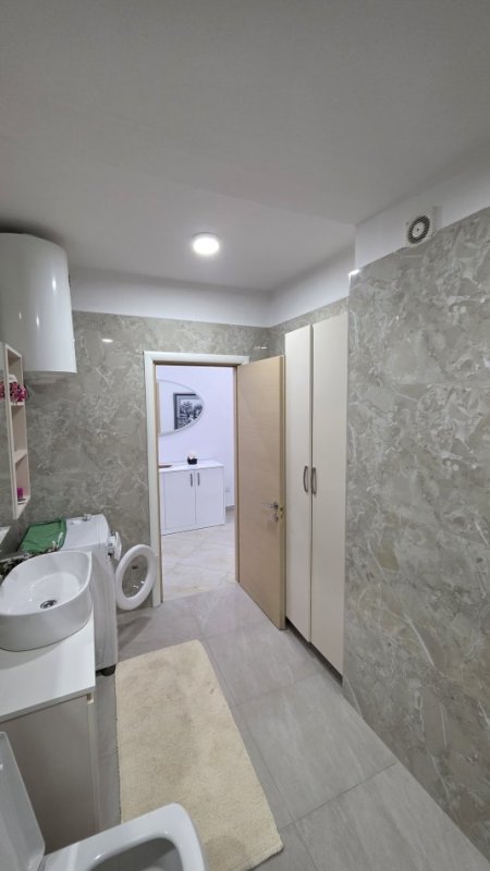 Lushnje, shitet apartament 2+1+Ballkon Kati 5, 123 m² 145.000 € 