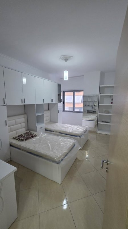 Lushnje, shitet apartament 2+1+Ballkon Kati 5, 123 m² 145.000 € 