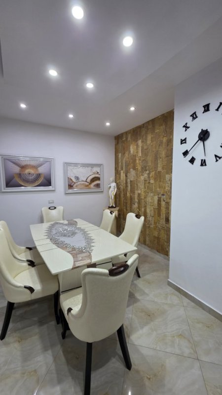 Lushnje, shitet apartament 2+1+Ballkon Kati 5, 123 m² 145.000 € 