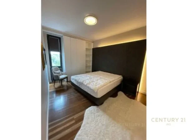 Tirane, jepet me qera apartament 1+1 Kati 7, 88 m² 1.300 € (Rruga e Elbasanit)