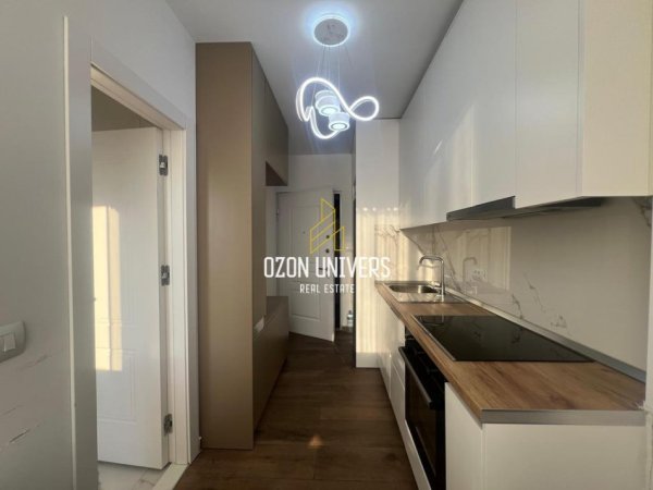 Tirane, jepet me qera garsonier Kati 8, 35 m² 500 € (Sheshi Willson)