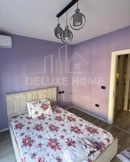 Tirane, jepet me qera apartament 2+1 Kati 4, 80 m² 500 € 