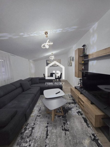 Pogradec, shitet apartament 1+1+Aneks+Ballkon Kati 9, 96 m² 100.000 € 