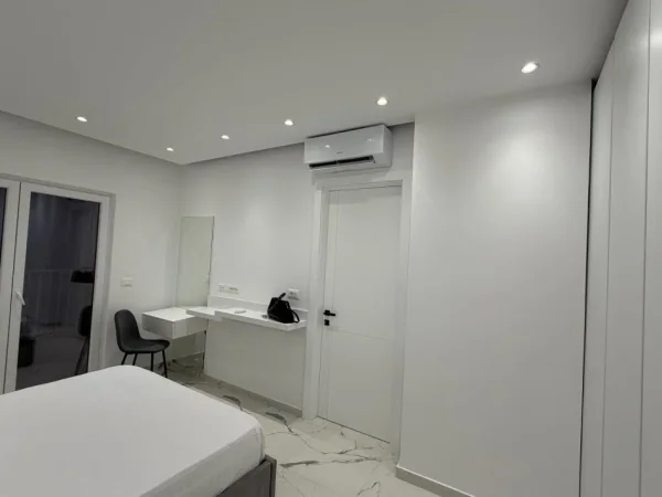 Tirane, jepet me qera apartament 1+1+Ballkon , 70 m² 780 € (Zogu i Zi)