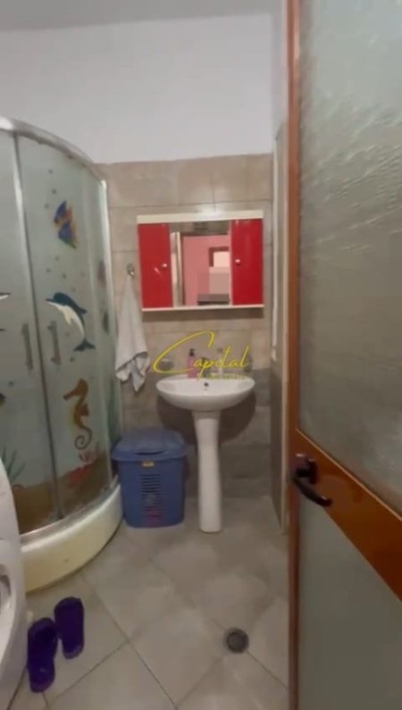 Tirane, jepet me qera apartament 2+1 Kati 7, 125 m² 350 € (MISTO MAME)