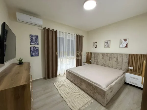 Tirane, jepet me qera apartament 2+1 Kati 6, 62 m² 600 € (Xhamlliku)