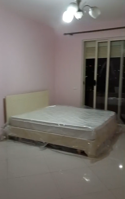 Tirane, jepet me qera apartament 2+1 Kati 4, 120 m² 500 € (YZBERISHT)