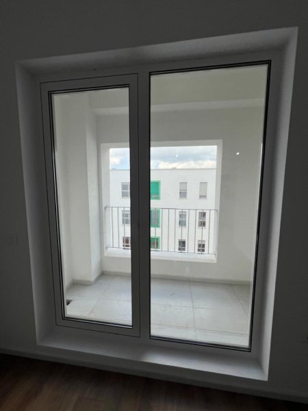 Tirane, shitet apartament 1+1 Kati 6, 61 m² 110.000 € (Ali Demi)