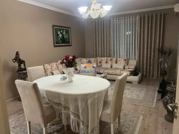 Tirane, shitet apartament 2+1+Ballkon Kati 1, 106 m² 200.000 € 