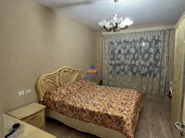 Tirane, shitet apartament 2+1+Ballkon Kati 1, 106 m² 200.000 € 