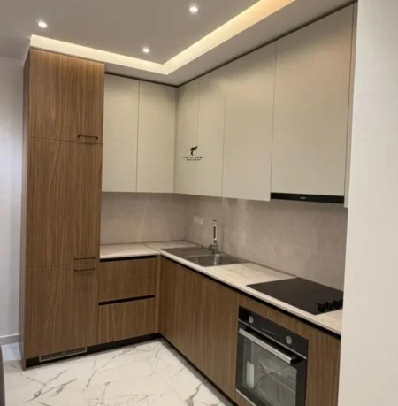 Tirane, jepet me qera apartament 1+1 Kati 6, 70 m² 780 € (ZOGU I ZI)