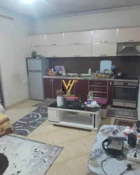 Tirane, shitet shtepi 1 Katshe Kati 0, 250 m² 203.000 € (SHKOZE)