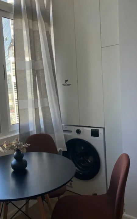 Tirane, jepet me qera garsonier Kati 4, 32 m² 500 € (QENDRA)