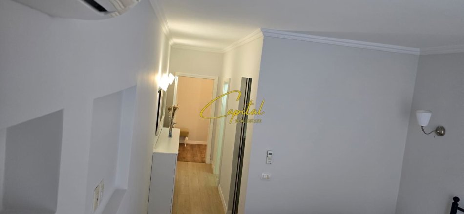 Tirane, jepet me qera apartament 3+1 Kati 1, 120 m² 1.000 € (KODRA E DIELLIT)