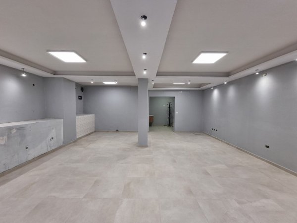 Tirane, shitet Kati -1, 74 m² 130.000 € (hoxha tahsim)